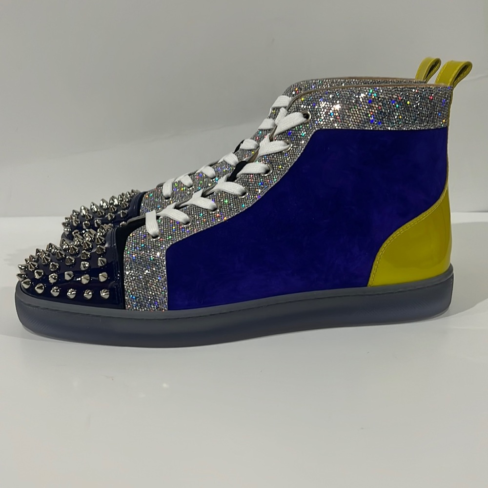 Christian LouBoutin 3160940 LOU SPIKES FLAT PAT/VI GLITT DISCO BALL